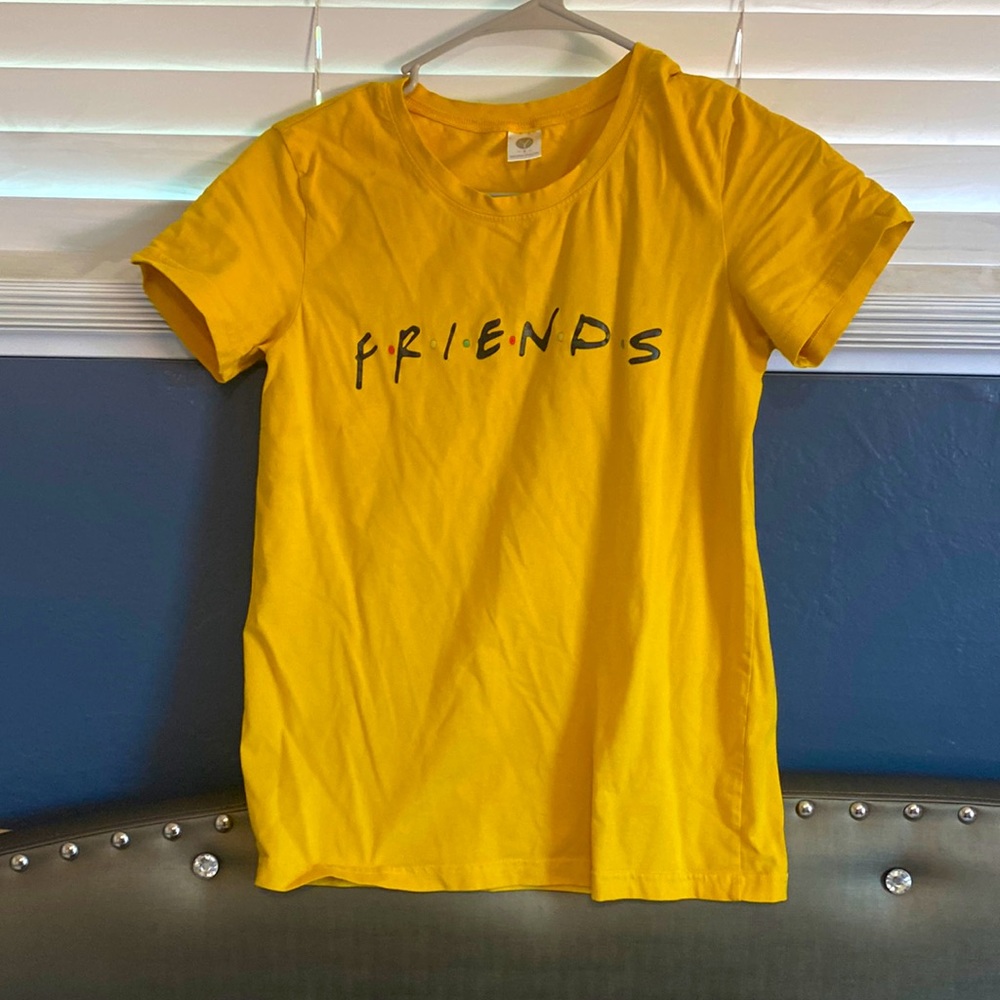 Amazon size S yellow ‘friends’ shirt.